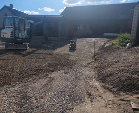 Mini Ekskavatoriaus, bobcat, savivarčio ir krano paslaugos / MB LANDCORAS / Darbų pavyzdys ID 2293188