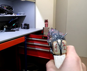 Pavyzdyje pateiktas vienas laisvalaikio darbų. Sukūriau ir susirinkau trijų lygių elektromagnetinį plieninių sviedinių greitintuvą (Coil Gun).