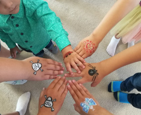 Piešimas ant veido - Kalėdų Senelis ir Nykštukė - 2