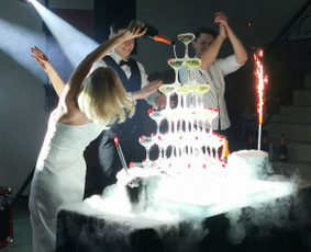 Šampano piramidė - Barmen For You - Bfy mobilus baras - 4