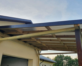 Stoginės, stoginių gamyba - Kruopštus terasų ir kitų medienos konstrukcijų įrengimas - 1