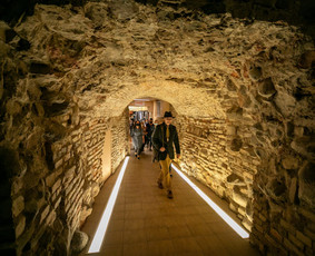 Vilnius su siaubo istoriku - Gido paslaugos - 1 Gido paslaugos - Vilnius su siaubo istoriku - 1