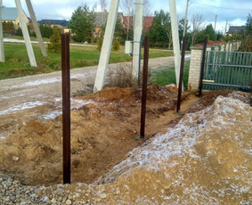 Tvorų, vartų/vartelių montavimas, Betonavimas - Tvoros pamatai, betonavimas - 4 Tvoros pamatai, betonavimas - Tvorų, vartų/vartelių montavimas, Betonavimas - 4