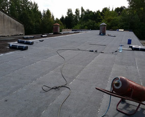 Stogų dengimas bitumine danga - Plok&scaron;čių stogų dengimas prilydoma danga - 2