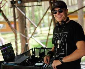 Dj Markes / Garso ir apšvietimo įranga / Matas Markevičius / Darbų pavyzdys ID 2323762