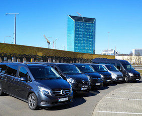 Keleivių pervežimas mikroautobusais su vairuotoju - Keleivių pervežimas - 4 Keleivių pervežimas - Keleivių pervežimas mikroautobusais su vairuotoju - 4
