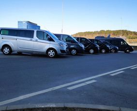 Keleivių pervežimas mikroautobusais su vairuotoju / TRANSFERSLTU / Darbų pavyzdys ID 2328120