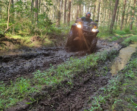 Galingų keturračių nuoma Kaune! - Moto nuoma - 4 Moto nuoma - Galingų keturračių nuoma Kaune! - 4