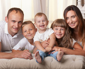 Stilinga ir šilta fotografija - Šeimos fotosesija - 1 Šeimos fotosesija - Stilinga ir šilta fotografija - 1