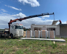 Smulkių krovinių pervežimas Lietuvoje - Fiskaras krovinių pervežimas kranas manipuliatorius tralas - 4