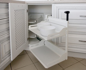 ergonomika ir kompaktiškumas virtuvėje mums labai svarbūs