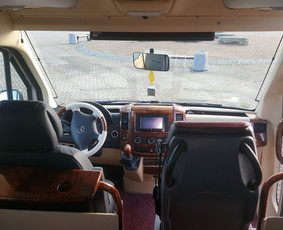Keleivių pervežimas, Autobusų ir mikroautobusų nuoma Vip - Europoje - 2 Europoje - Keleivių pervežimas, Autobusų ir mikroautobusų nuoma Vip - 2