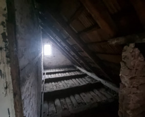 Grindų demontavimas - Griovimo darbai senų baldu šiukšlių išvežimas - 2