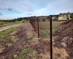 Montuojam segmentines ir metaliniu tvoralenčių tvoras / Arvydas / Darbų pavyzdys ID 2405168