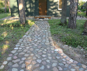 Lauko rieduolys Kulautuva.Akmenų klojimas.