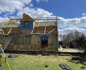 Šlaitiniu stogų ir ventiliuojamų fasadų įrengimas / Wood House / Darbų pavyzdys ID 2405960