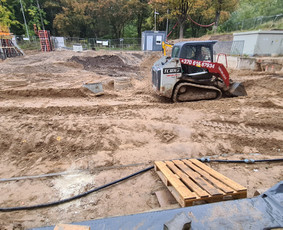 Ekskavatorinio krautuvo račioko bobcat nuoma skalda žvyras / Technika žemės kasimo darbai / Darbų pavyzdys ID 2411330