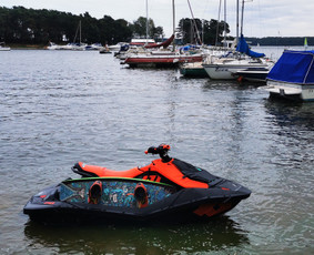 Vandens motociklų nuoma Kauno, Elektrėnų mariose, Nemune. - Katerio nuoma - 3 Katerio nuoma - Vandens motociklų nuoma Kauno, Elektrėnų mariose, Nemune. - 3