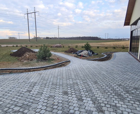 Trinkelių klojimas Žemaitijoje - Statybos, apdaila - 1 Statybos, apdaila - Trinkelių klojimas Žemaitijoje - 1