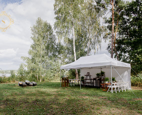 Švenčių dekoravimo ir floristikos paslauga.