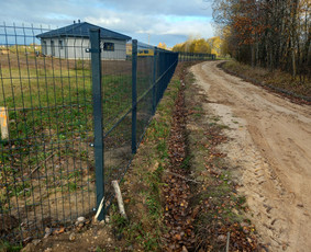Montuojam segmentines ir metaliniu tvoralenčių tvoras / Arvydas / Darbų pavyzdys ID 2432722