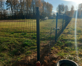 Montuojam segmentines ir metaliniu tvoralenčių tvoras / Arvydas / Darbų pavyzdys ID 2432730