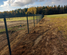 Montuojam segmentines ir metaliniu tvoralenčių tvoras / Arvydas / Darbų pavyzdys ID 2432732