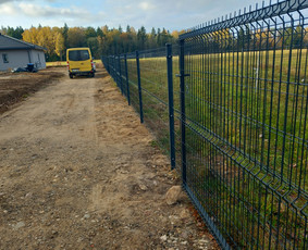 Montuojam segmentines ir metaliniu tvoralenčių tvoras / Arvydas / Darbų pavyzdys ID 2432736