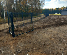 Montuojam segmentines ir metaliniu tvoralenčių tvoras / Arvydas / Darbų pavyzdys ID 2432738