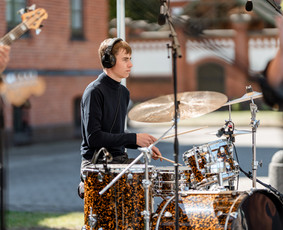 Grupė - Dainininkai, muzikos grupės - 3 Dainininkai, muzikos grupės - Grupė - 3