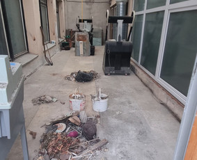 Kroviniu Pervezimas Perkraustome Kroveju Paslaugos - Šiukšlių išvežimas - 1 Šiukšlių išvežimas - Kroviniu Pervezimas Perkraustome Kroveju Paslaugos - 1