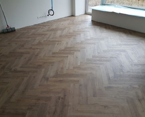 Dangos klojimas. Pvc grindys. Vinilines grindys. / Projektas Grindys / Darbų pavyzdys ID 2449038