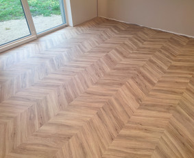 Dangos klojimas. Pvc grindys. Vinilines grindys. / Projektas Grindys / Darbų pavyzdys ID 2449092