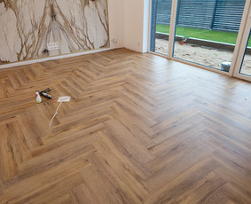 Dangos klojimas. Pvc grindys. Vinilines grindys. / Projektas Grindys / Darbų pavyzdys ID 2449100