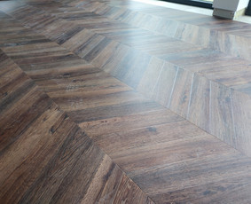 Dangos klojimas. Pvc grindys. Vinilines grindys. / Projektas Grindys / Darbų pavyzdys ID 2449126
