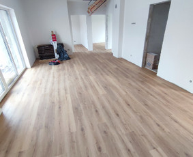 Dangos klojimas. Pvc grindys. Vinilines grindys. / Projektas Grindys / Darbų pavyzdys ID 2449128