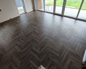 Dangos klojimas. Pvc grindys. Vinilines grindys. / Projektas Grindys / Darbų pavyzdys ID 2449138