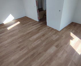 Dangos klojimas. Pvc grindys. Vinilines grindys. / Projektas Grindys / Darbų pavyzdys ID 2449150