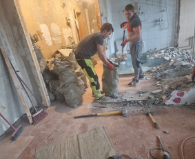 Pertvarų, sienų griovimas - Griovimo darbai senų baldu šiukšlių išvežimas - 4