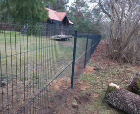 Montuojam segmentines ir metaliniu tvoralenčių tvoras / Arvydas / Darbų pavyzdys ID 2474548