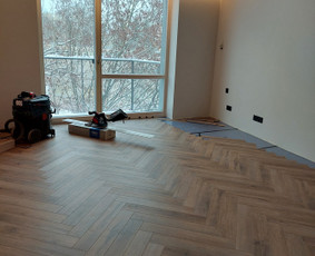 Parketo, vinilo, laminato. grindjuosčių. profilių montavimas / Linas / Darbų pavyzdys ID 2480538