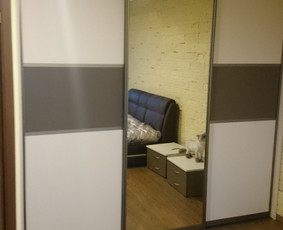 Baldų gamyba - Stumdomų durų ir pertvarų gamyba - 1 Stumdomų durų ir pertvarų gamyba - Baldų gamyba - 1