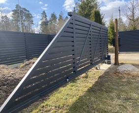 Modernių tvorų įrengimas nuo pagrindų / MB"Skardinimo Vizija" / Darbų pavyzdys ID 2512198