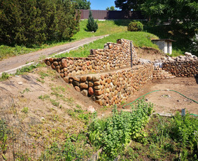 Akmens grindiniai, mūras, pakrantės. / Valentas / Darbų pavyzdys ID 2516018