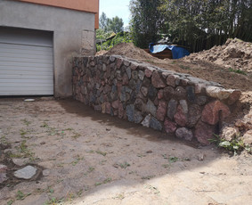 Akmens grindiniai, mūras, pakrantės. / Valentas / Darbų pavyzdys ID 2516024