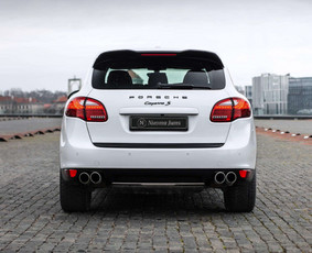 Prabangių automobilių nuoma vestuvėms Kaune, Vilniuje / Automobilių nuoma su vairuotoju / Darbų pavyzdys ID 2516742