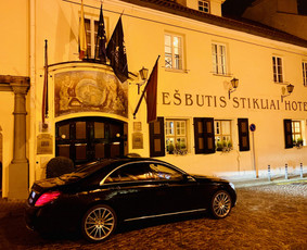 Prabangių automobilių nuoma vestuvėms Kaune, Vilniuje / Automobilių nuoma su vairuotoju / Darbų pavyzdys ID 2516748