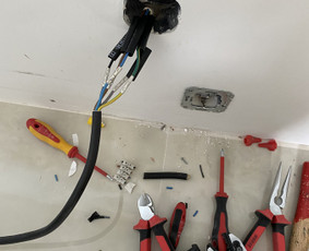 Elektros darbai Rangovo aktas Defektinis Skubus iškvietimas - Elektros instaliacija - 1 Elektros instaliacija - Elektros darbai Rangovo aktas Defektinis Skubus iškvietimas - 1