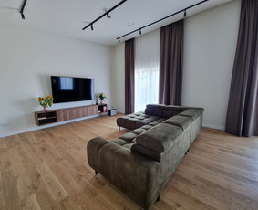 Užuolaidų siuvimas medinės žaliuzės bėgeliai montavimas / Užuolaidų siuvimas / Darbų pavyzdys ID 2521528