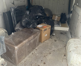 Kroviniu pervezimas vilniuje sniego kasimo darbai / Kroviniu pervezimai / Darbų pavyzdys ID 2530686